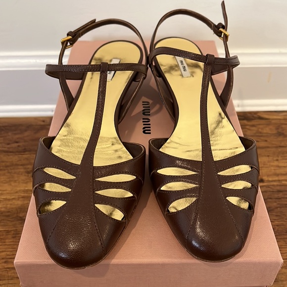 Miu Miu Brown Leather Strappy Sandals - Picture 4 of 8